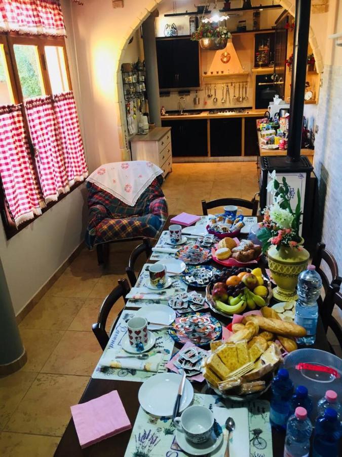 Il Mandarino Panzió Decimomannu Kültér fotó